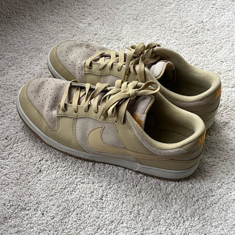 Nike Men's Dunks Low Khaki Suede Sneakers Size 12